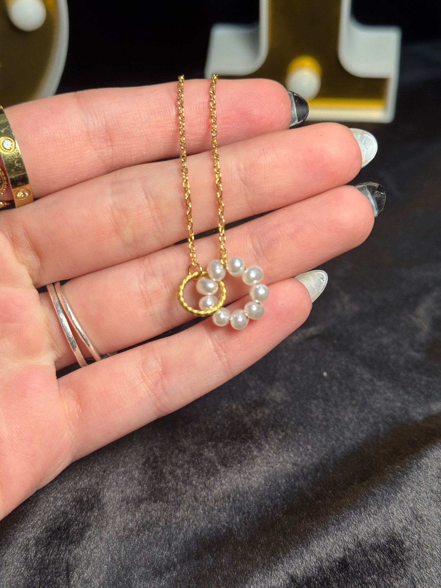 Pálida Necklace