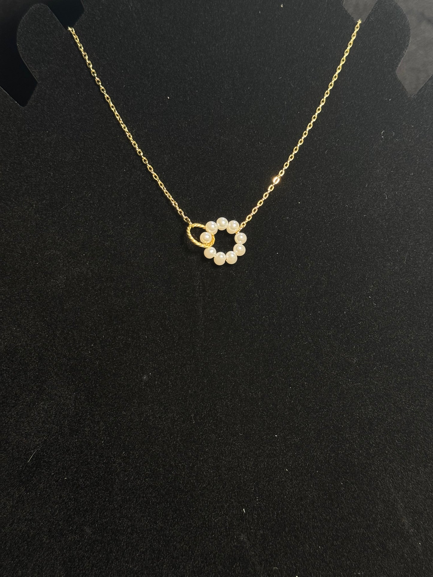 Pálida Necklace