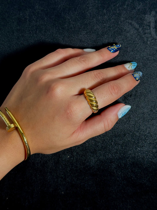 Croissant Ring