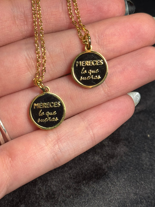 Sueños Pendant Necklace