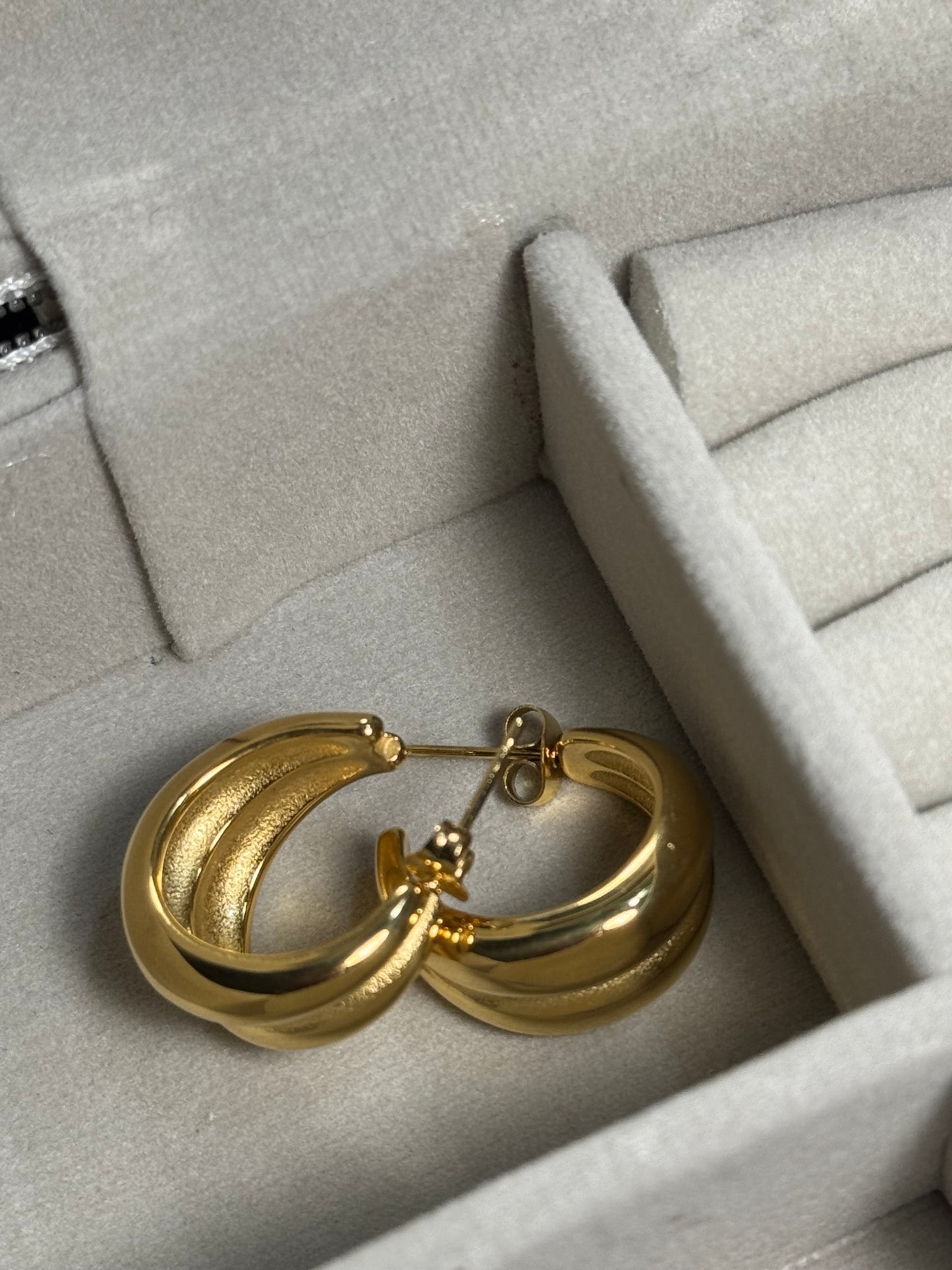 Lola Earrings