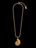 Concha Necklace