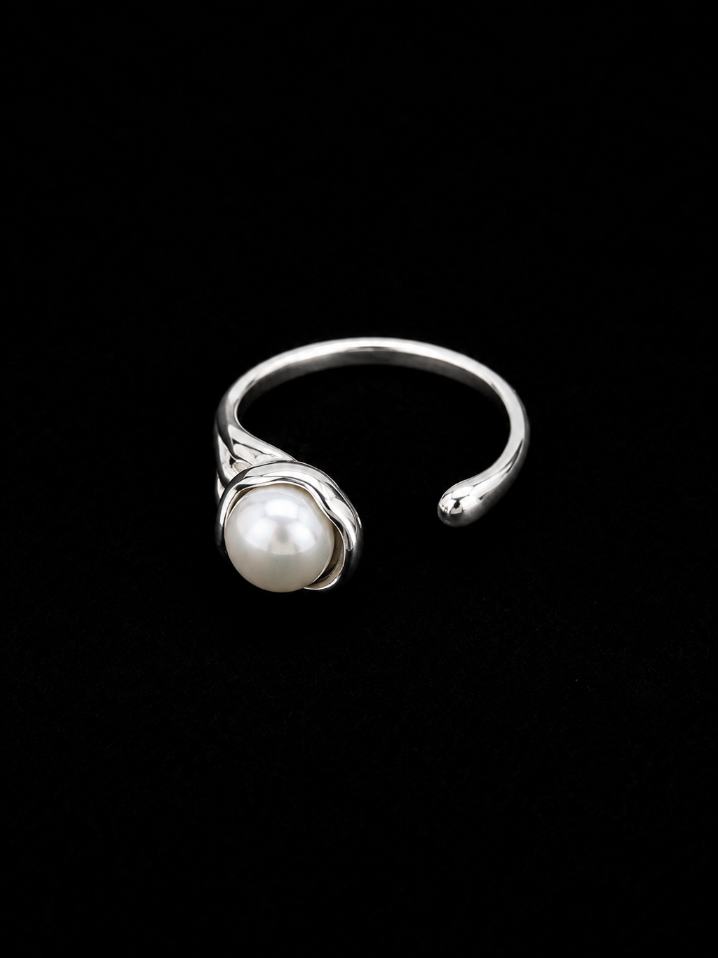 Cordelia Pearl Ring