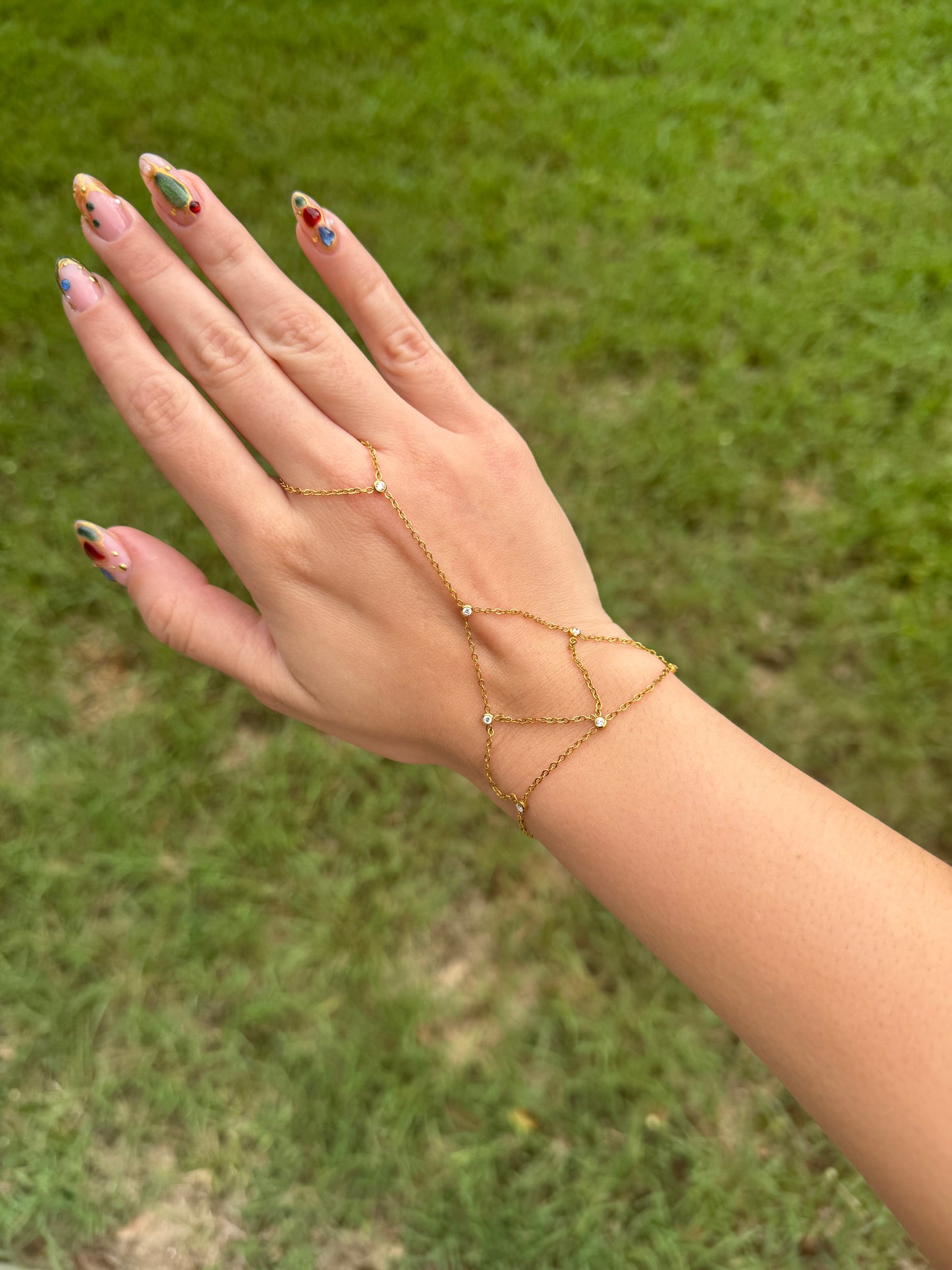 Chleo Hand Chain