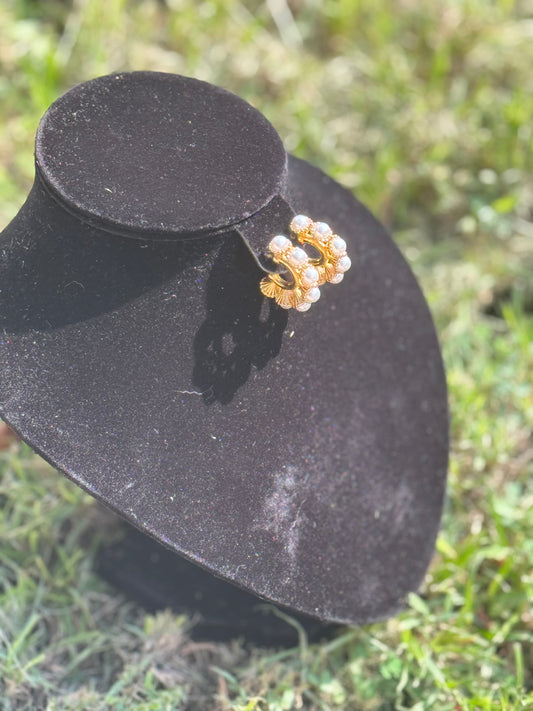 Anaya Pearl Earrings